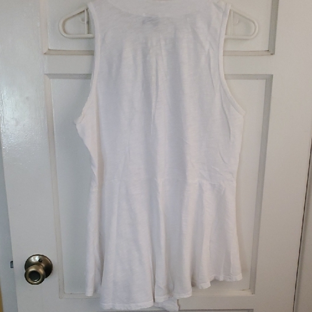 Left of Center White Wrap Sleeveless Bodysuit - Picture 4 of 4